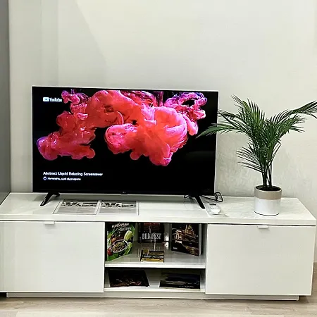 Glam With Gallery * Budapest