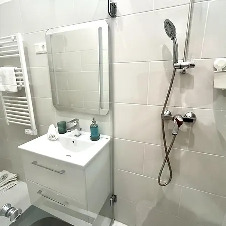 Glam With Gallery Budapešť