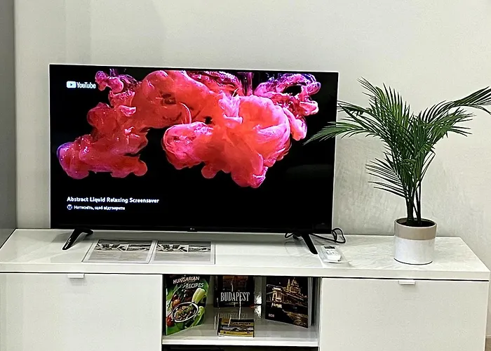 Glam With Gallery * Budapest